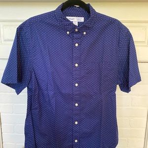 Old Navy Shortsleeve Button Down - M